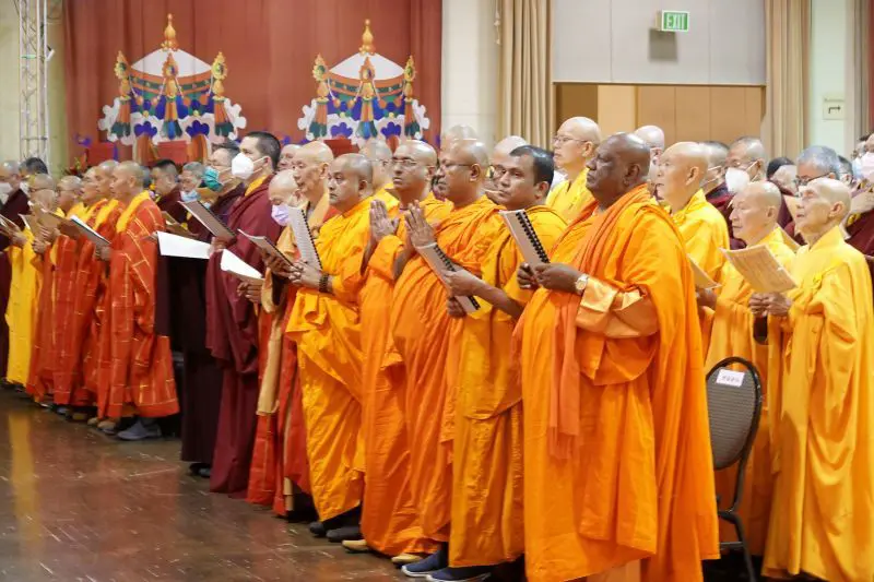 《维加斯新闻报》2025年6月2日:南 无 羌 佛 佛 诞 法 会 全球过千信众南加沐佛恩迎经藏-图片4