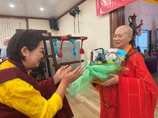 慈善寺舉行盂蘭盆法會  東西方信眾共同實踐慈悲與報恩-图片5